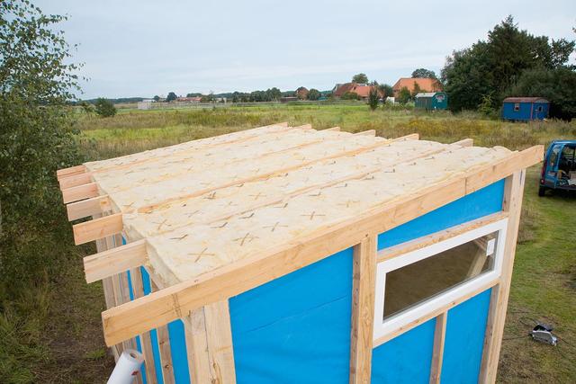 Schuppen selber bauen Tipps für einen geräumigen und funktionalen