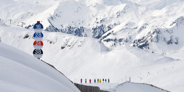 Skifahren: Was bedeuten die Farben der Pistenmarkierung?