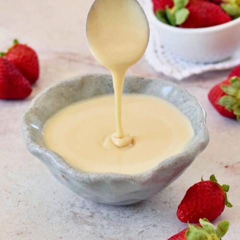 Haltbarkeit von selbstgemachter Kondensmilch: Was Sie wissen sollten Haltbarkeit von selbstgemachter Kondensmilch: Was Sie wissen sollten