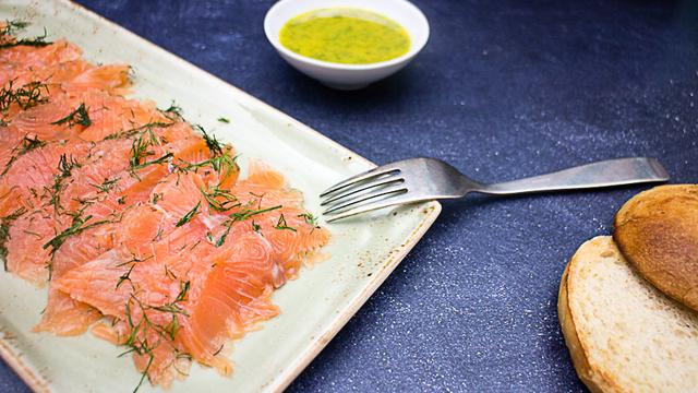 Luxus auf dem Teller: Edlen Lachs selber beizen Luxus auf dem Teller: Edlen Lachs selber beizen