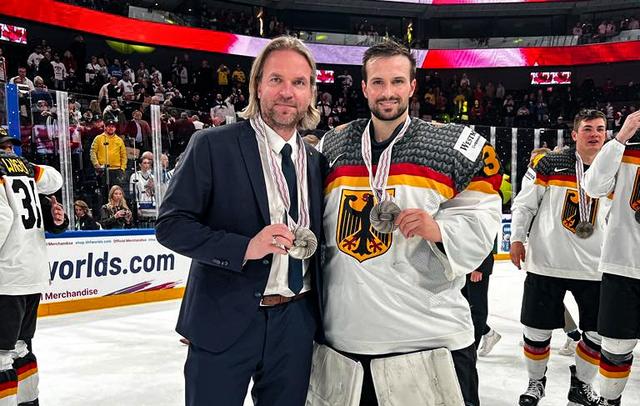 Eishockeyfans aufgepasst: Heute spielen die Selber Wölfe! Eishockeyfans aufgepasst: Heute spielen die Selber Wölfe!