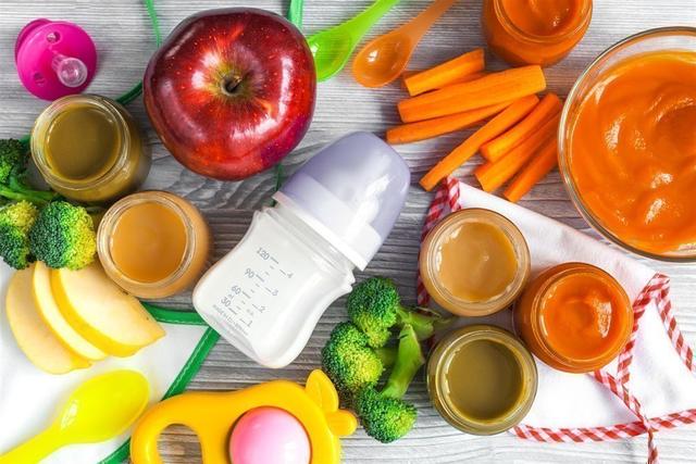 Selbstgemachte Babynahrung: Einfache Rezepte für den ersten Brei