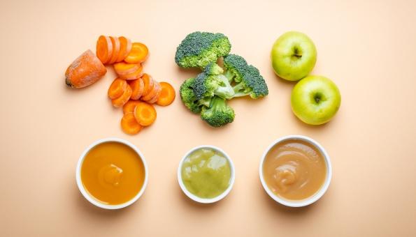 Babynahrung aus eigener Küche: Leicht gemachte Rezepte für gesunden Brei