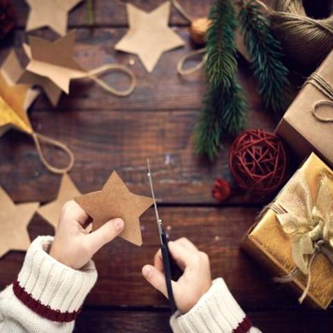 Unendliche Möglichkeiten: Selbstgemachte Weihnachtsdeko für einen einzigartigen Look