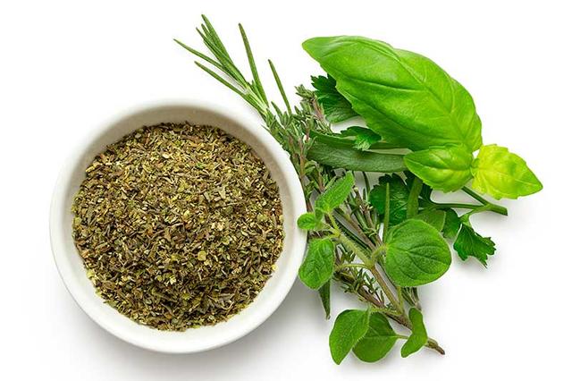 Genieße einzigartige Aromen: Gewürzmischungen selbst kreieren und variieren Genieße einzigartige Aromen: Gewürzmischungen selbst kreieren und variieren