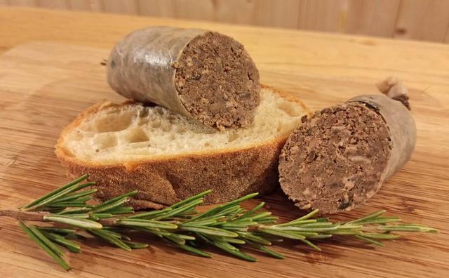 Schritt-für-Schritt-Anleitung: Leberwurst nach DDR-Rezept zubereiten