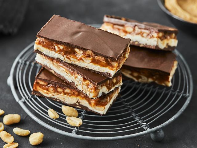Genieße deine Lieblingsschokoriegel selbstgemacht: Snickers Rezept