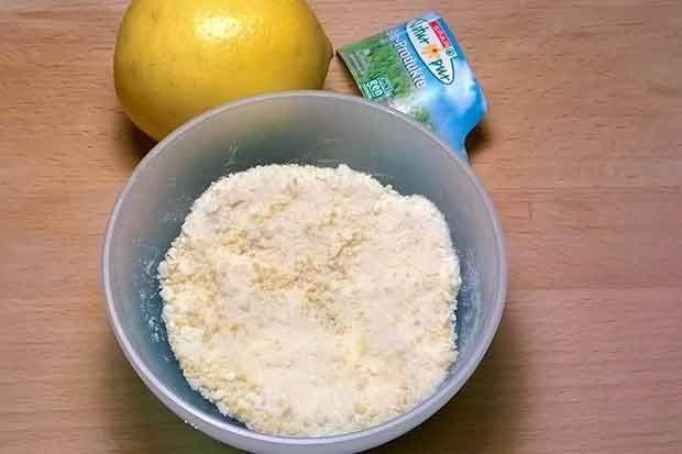 Omas Maiwipferlsaft gegen Husten: Ein einfaches Hausmittel im Frühling Omas Maiwipferlsaft gegen Husten: Ein einfaches Hausmittel im Frühling