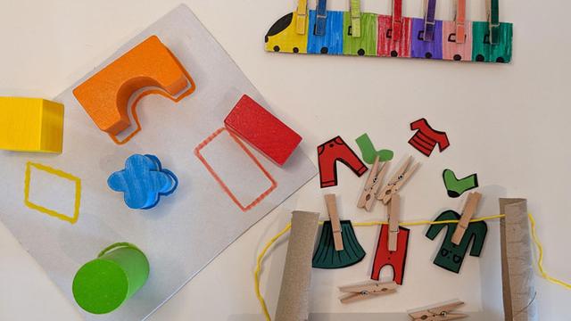 Montessori-Pädagogik für zuhause: Sinnesmaterial einfach selbst machen