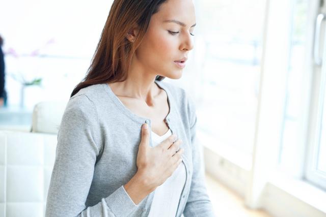 Herzstolpern im Fokus: Eine Beschreibung der Empfindungen und möglichen Auslöser