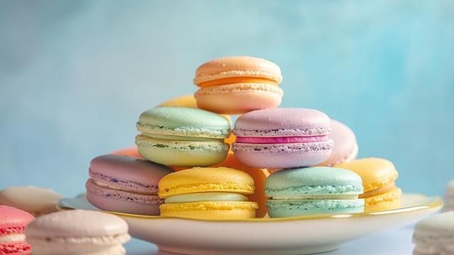 Backe wie ein Profi: Leckere Macarons einfach selbst zubereiten Backe wie ein Profi: Leckere Macarons einfach selbst zubereiten