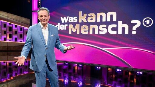 Kampf um den guten Zweck: Prominente Teams zeigen ihr Können in der Hirschhausen-Show Kampf um den guten Zweck: Prominente Teams zeigen ihr Können in der Hirschhausen-Show