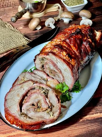 Backofen-Grillgenuss: Leckerer gefüllter Spießbraten Backofen-Grillgenuss: Leckerer gefüllter Spießbraten