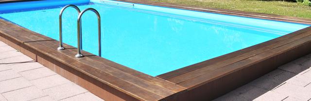 Alternative Materialien: Eine Poolumrandung aus WPC-Dielen selber bauen Alternative Materialien: Eine Poolumrandung aus WPC-Dielen selber bauen