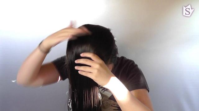 Haare selbst schneiden: Der kinnlange Stufenschnitt als Trendfrisur Haare selbst schneiden: Der kinnlange Stufenschnitt als Trendfrisur