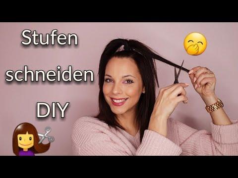 So schneiden Sie Ihre Haare selbst in Stufen So schneiden Sie Ihre Haare selbst in Stufen