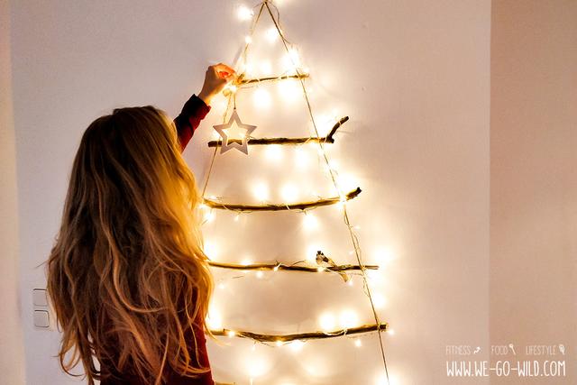Bastelidee: Weihnachtsbaum aus Holz selbst gestalten