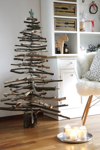 Kreatives DIY-Projekt: Holz-Tannenbaum für die Weihnachtszeit basteln