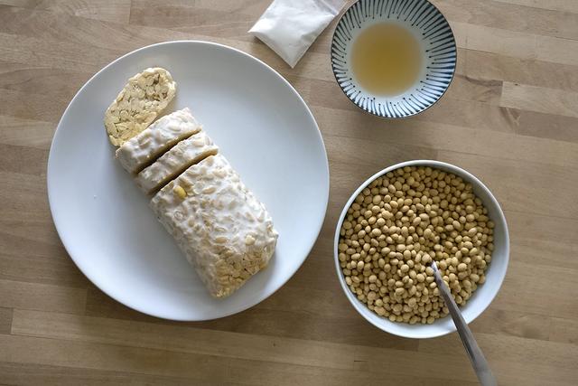 Plastikfreies Tempeh selber machen: Nachhaltige Herstellungsmethode