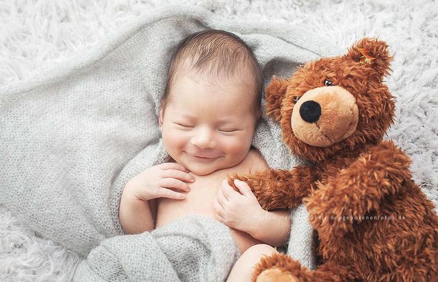 Tipps für gelungene Babyfotos: So kannst du selbst Babyfotos machen Tipps für gelungene Babyfotos: So kannst du selbst Babyfotos machen