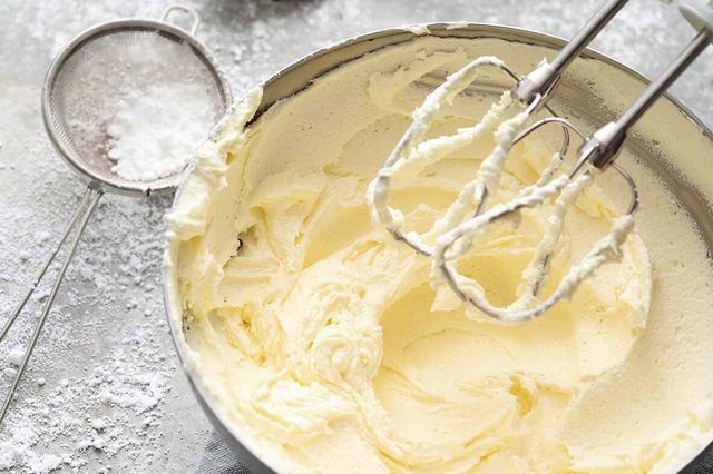 Schritt-für-Schritt-Anleitung: Tortencreme selbst gemacht Schritt-für-Schritt-Anleitung: Tortencreme selbst gemacht