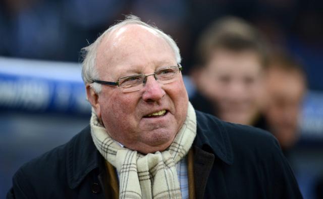 Grund für Schweigeminute und Trauerflor in der Bundesliga heute: Erdbeben und Flutkatastrophe Grund für Schweigeminute und Trauerflor in der Bundesliga heute: Erdbeben und Flutkatastrophe