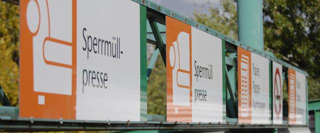 Umweltgerechte Entsorgung: Was kann man auf dem BSR-Recyclinghof abgeben?