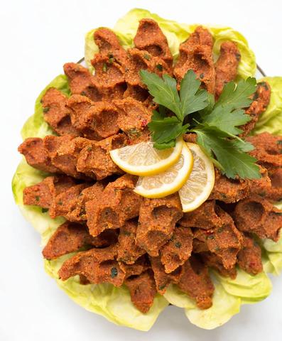 Veganes Fingerfood: Cigköfte einfach selbst zubereiten Veganes Fingerfood: Cigköfte einfach selbst zubereiten