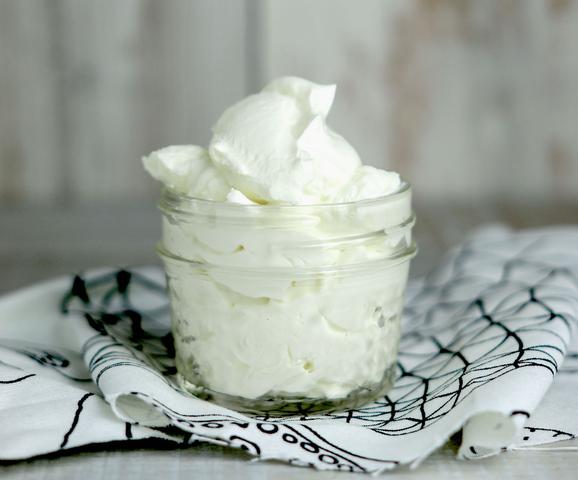 Lecker und vegan: Quark ganz einfach selbst herstellen Lecker und vegan: Quark ganz einfach selbst herstellen