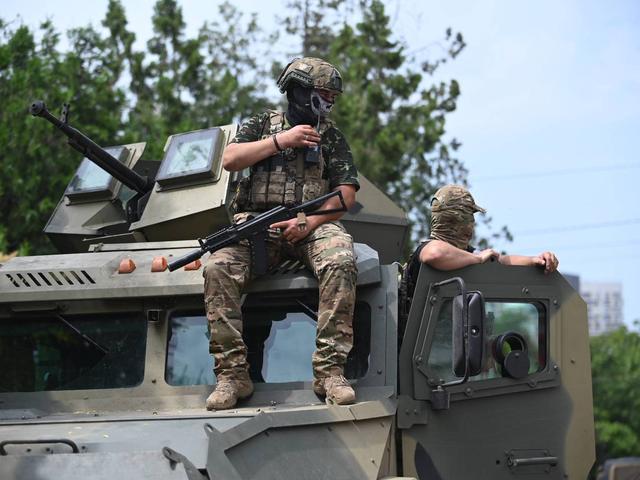 Der Konflikt zwischen Wagner und Russland: Was steckt hinter dem Angriff? Der Konflikt zwischen Wagner und Russland: Was steckt hinter dem Angriff?