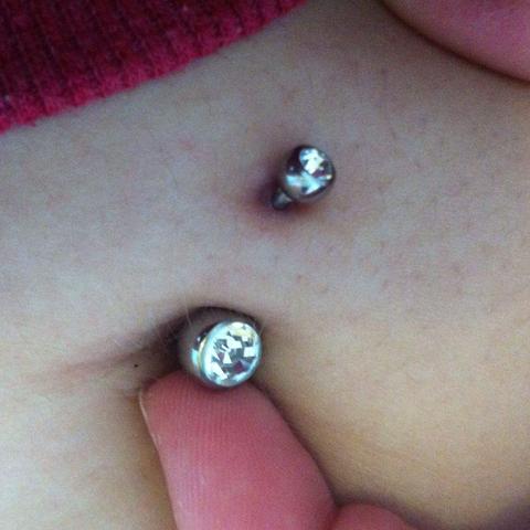 Ab wann kann man das Schmuckstück beim Bauchnabelpiercing austauschen? Ab wann kann man das Schmuckstück beim Bauchnabelpiercing austauschen?