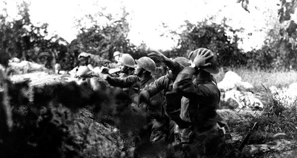 Die Rolle Deutschlands im Ersten Weltkrieg: Von der Kriegserklärung bis zur Verantwortung Die Rolle Deutschlands im Ersten Weltkrieg: Von der Kriegserklärung bis zur Verantwortung