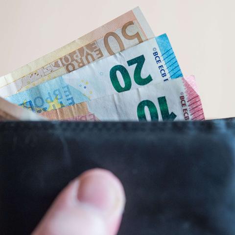 Wann wird das Geld aus dem Entlastungspaket 3 überwiesen?