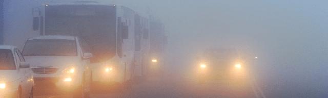 Welche Regeln gelten für das Einschalten der Nebelscheinwerfer?