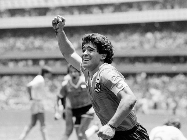 Maradonas Sterbedatum enthüllt: Was wir über seinen Tod wissen Maradonas Sterbedatum enthüllt: Was wir über seinen Tod wissen