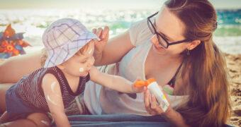 Worauf sollte ich beim Kauf von Baby-Sonnencreme achten? Worauf sollte ich beim Kauf von Baby-Sonnencreme achten?