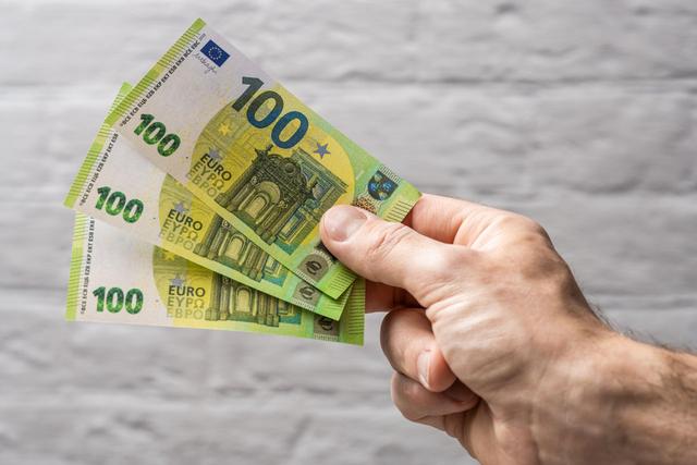 Energiepauschale im Dezember: Wer hat Anspruch und wann kommt das Geld? Energiepauschale im Dezember: Wer hat Anspruch und wann kommt das Geld?