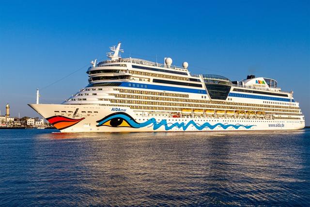 Zeitplan für die Abfahrt der AIDA in Warnemünde
