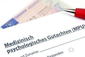 Zeitpunkt der Benachrichtigung durch die Führerscheinstelle bei BtM-Besitz Zeitpunkt der Benachrichtigung durch die Führerscheinstelle bei BtM-Besitz