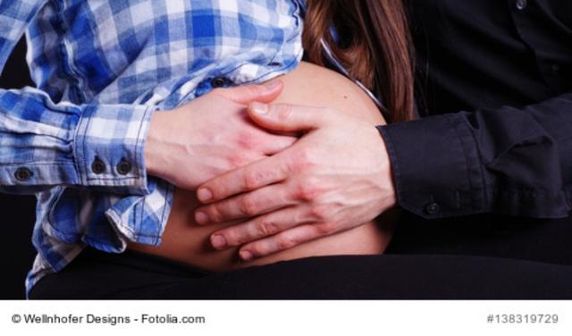 Wann kann man die Bewegungen des Babys im Bauch spüren? Wann kann man die Bewegungen des Babys im Bauch spüren?