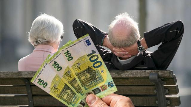 Zu welchem Zeitpunkt bekommen Rentner die Energiepreispauschale?