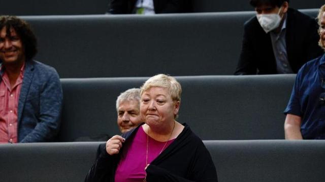 Opferrente im Fokus: Wann wird die erforderliche Anpassung endlich umgesetzt? Opferrente im Fokus: Wann wird die erforderliche Anpassung endlich umgesetzt?