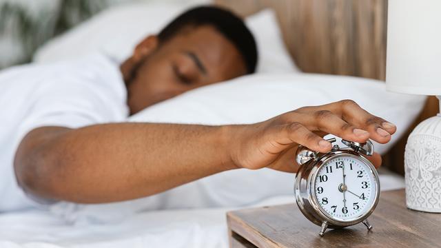 Die Ursachen für die morgendliche Erektion Die Ursachen für die morgendliche Erektion