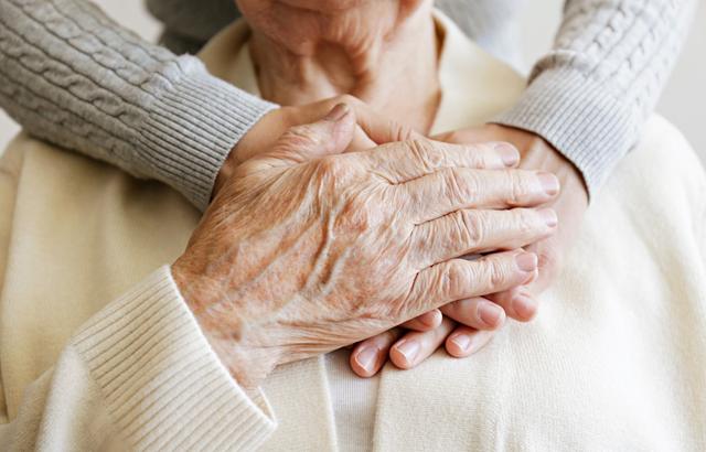 Palliativmedizin: Hilfe am Lebensende für Patienten und Angehörige Palliativmedizin: Hilfe am Lebensende für Patienten und Angehörige