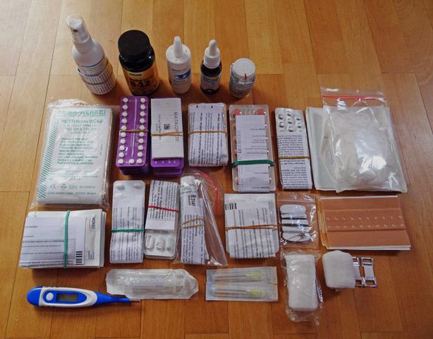 Die perfekte Reiseapotheke: Was Sie unbedingt dabei haben sollten