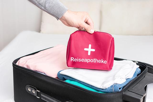 Ratgeber Reiseapotheke: So schützen Sie sich unterwegs vor gesundheitlichen Problemen