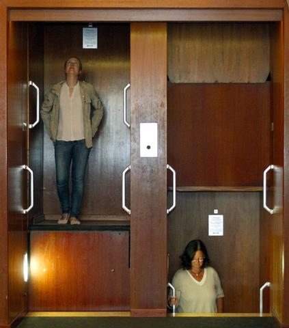 Paternoster in Deutschland: Geschichte, Verbot und aktuelle Situation