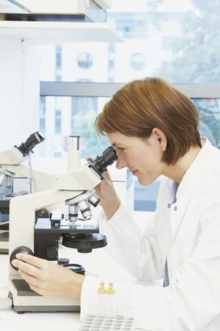 Die Aufgaben und Bedeutung eines Pathologen in der Medizin Die Aufgaben und Bedeutung eines Pathologen in der Medizin