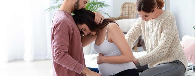 Die Aufgaben einer Doula: Begleitung und Unterstützung während der gesamten Schwangerschaft und Geburt Die Aufgaben einer Doula: Begleitung und Unterstützung während der gesamten Schwangerschaft und Geburt