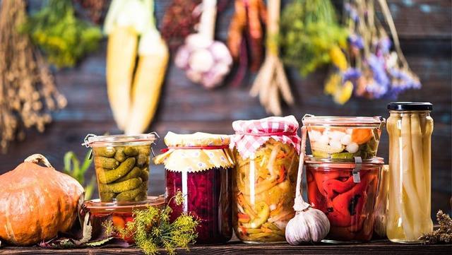 Fermentierte Lebensmittel: Gesund, lecker und vielseitig einsetzbar Fermentierte Lebensmittel: Gesund, lecker und vielseitig einsetzbar